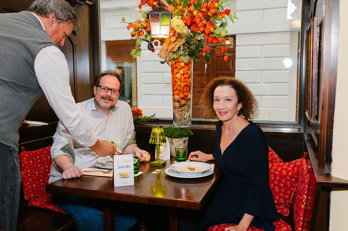 Suppe mit Sinn-Botschafter:innen Konstanze Breitebner und Thomas Mraz